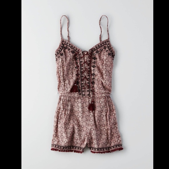 Boho embroidered romper - Picture 1 of 7